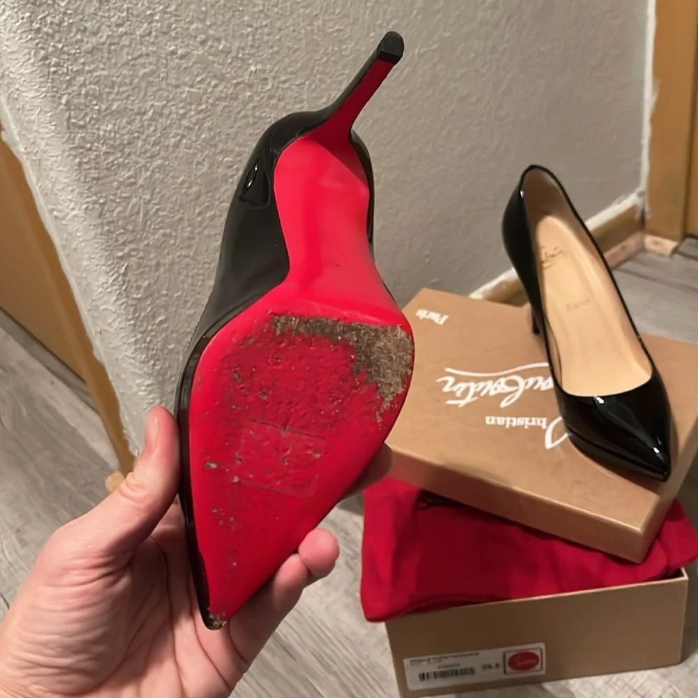 Christian Louboutin Pigalle 100 Patent Black - Picture 3 of 5